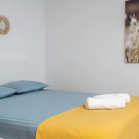 Le Cozy Garden - Mayvenn Apartment *