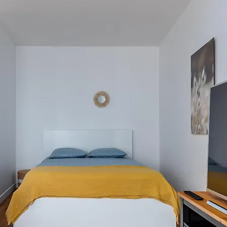 Apartment Le Cozy Garden - Mayvenn Saint-Thibault-des-Vignes